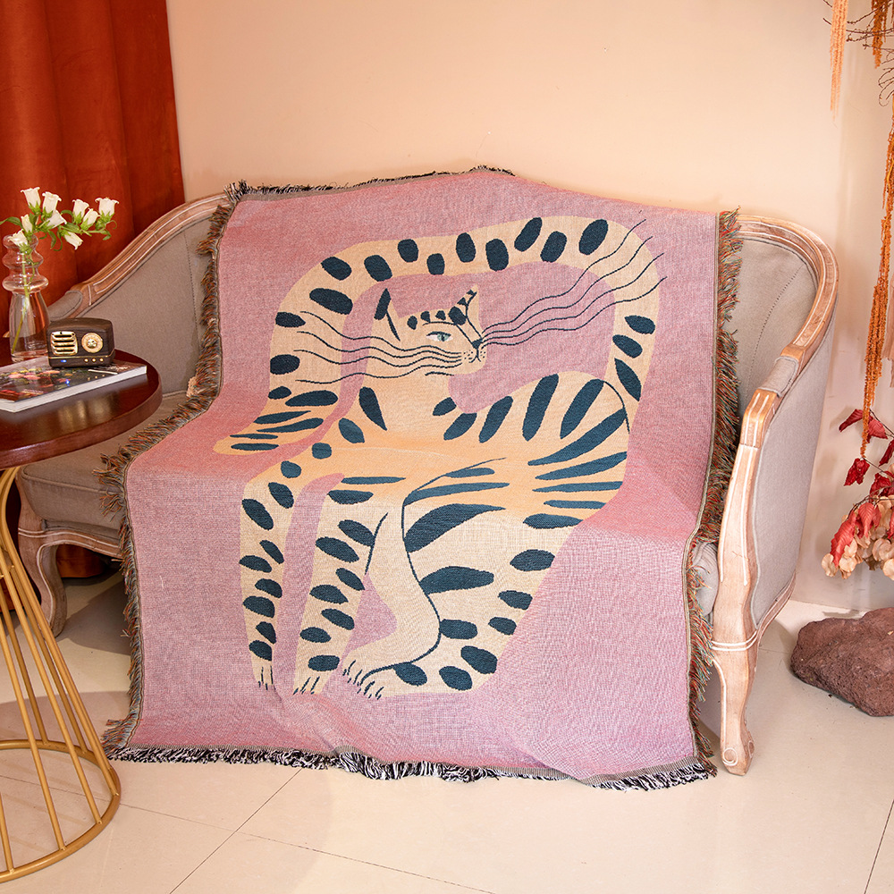 Textile City Ins Pink Girl Cat - Boho Throw Blanket Fringe recensione e prezzo