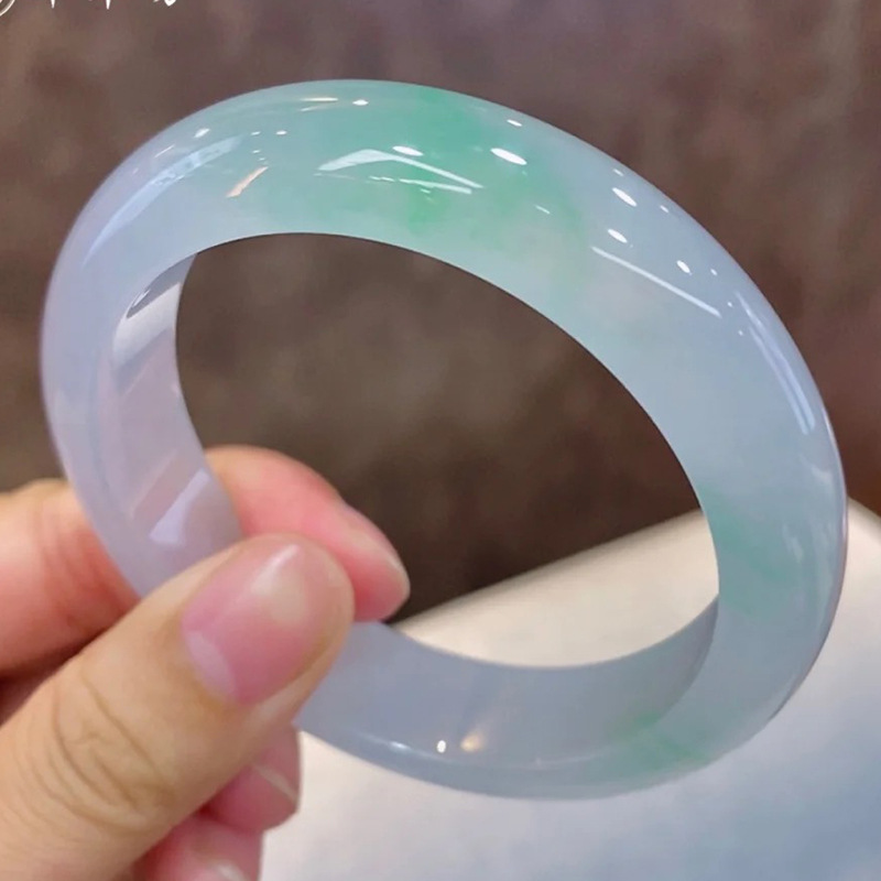 Bracciale naturale, con una te - Lighting recensione e prezzo